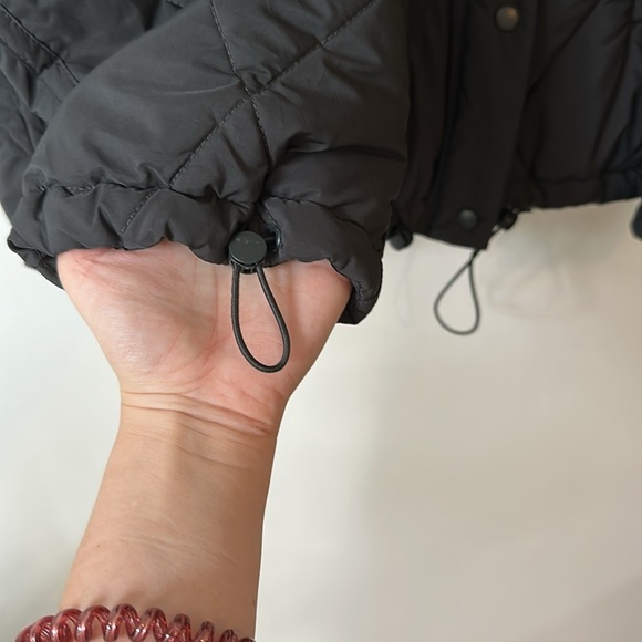 ZARA | Black Puffer Jacket with Stand-Up Collar - Picture 7 of 12